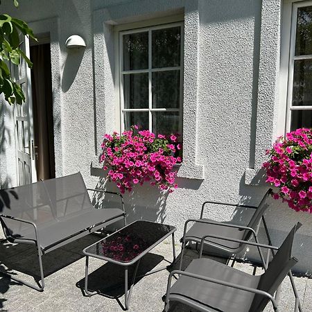 Apartment Mit Gartenblick Und Terrasse Baden Ngoại thất bức ảnh