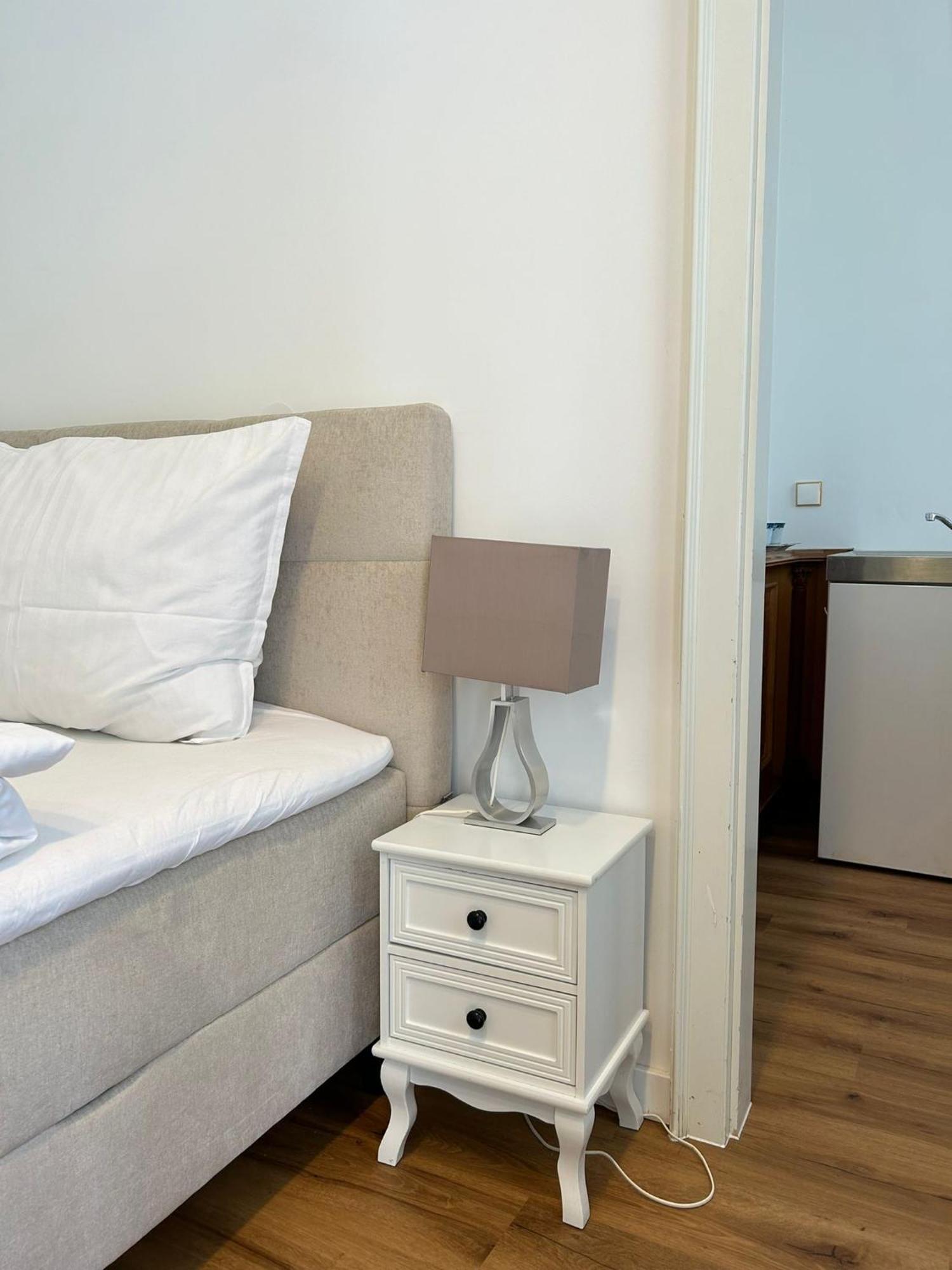 Apartment Mit Gartenblick Und Terrasse Baden Ngoại thất bức ảnh